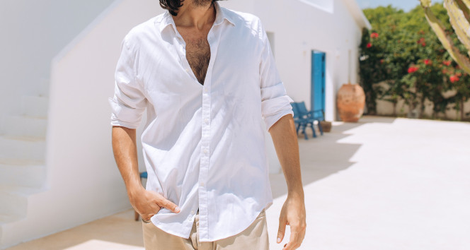 Going on holiday in a shirt, so how to create a stylish and comfortable summer look